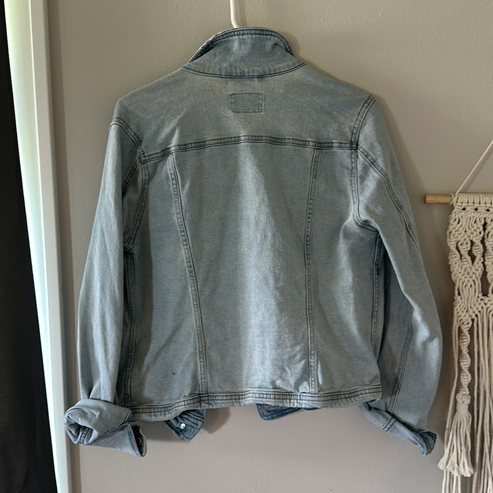 Distressed Jean Jacket - Picture 4 of 4